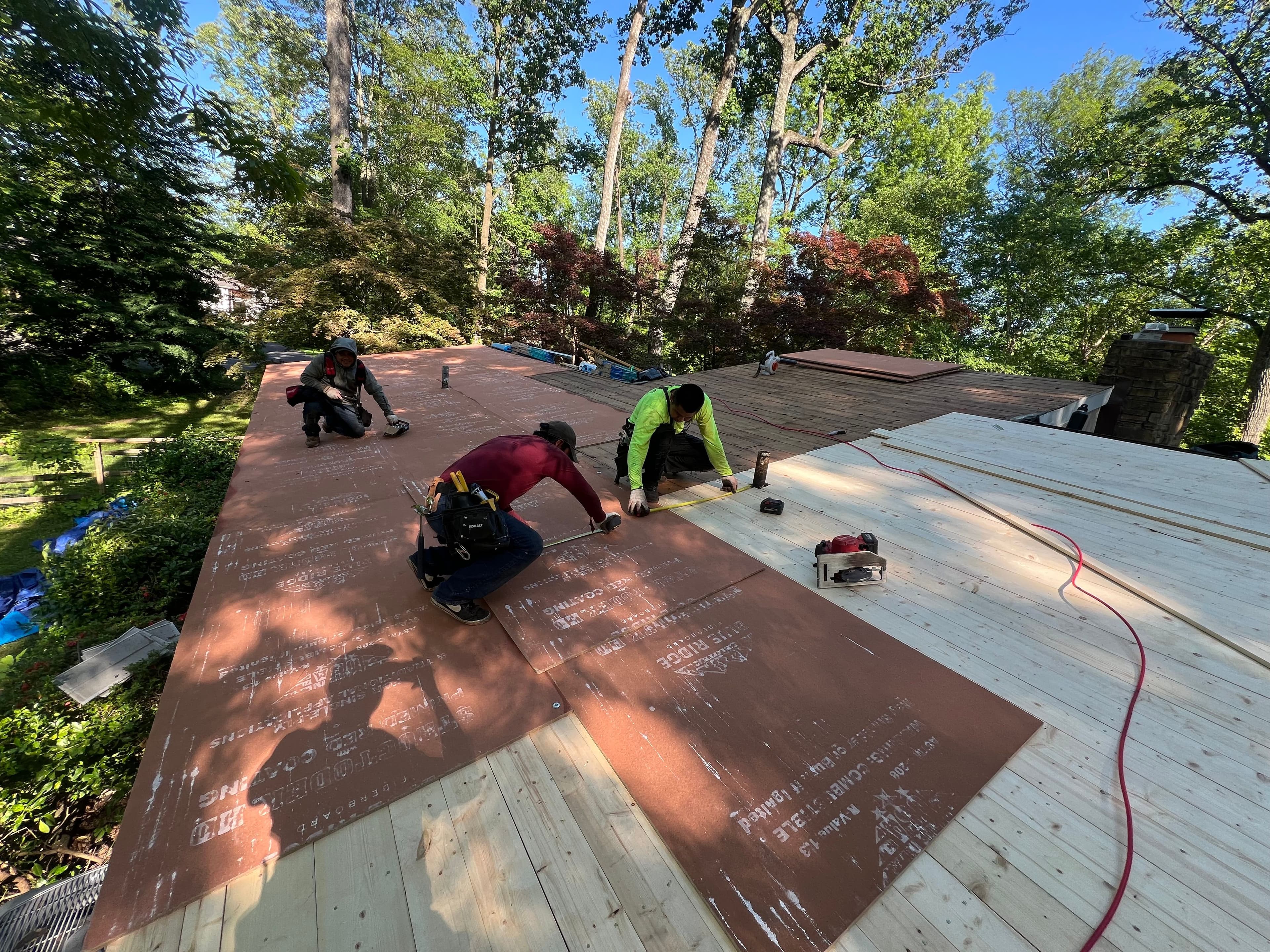 Roof replacement on an Ellicott City, MD home in Howard County by Apper Construction — MHIC #05-146983